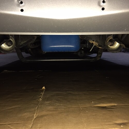 FRONT SWAY BAR CENTER.JPG