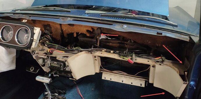 Upper Dash Removed.jpg