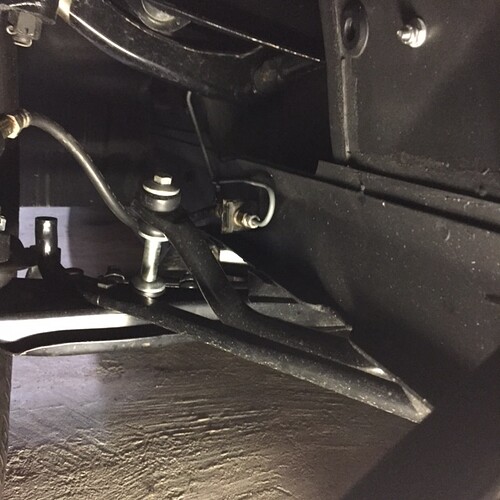 FRONT SWAY BAR END.JPG