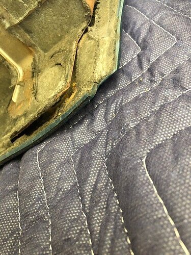 rear corner needs glueing.jpg