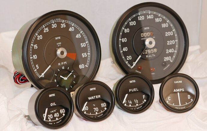 jaguar-etype-gauges.jpg