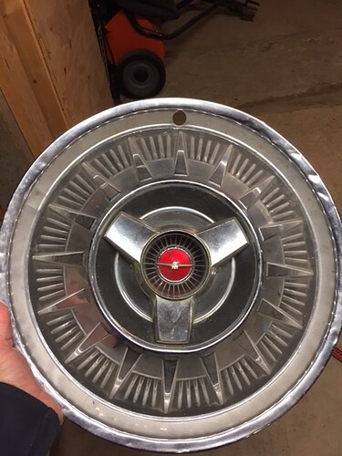 Hubcap 2.jpg