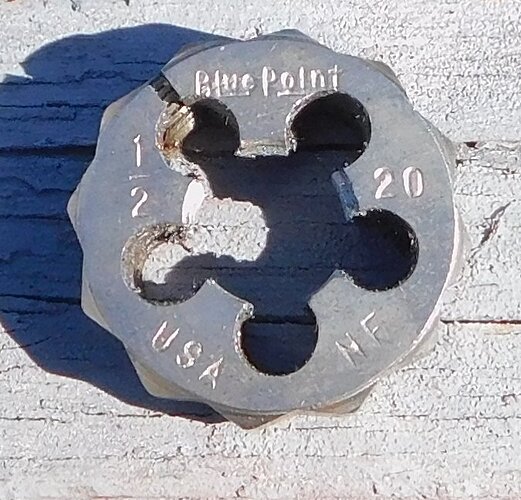 half inch - 20 NF Blue Point Die.jpg