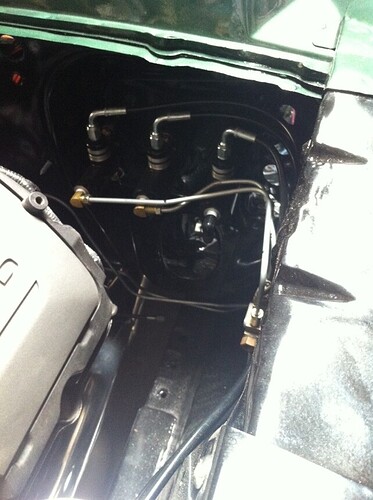 coyote cougar brake cylinders 07052015.JPG