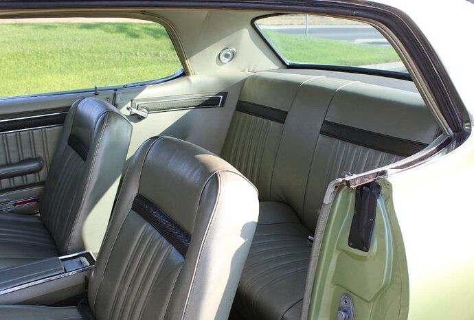interior 2-min.jpg