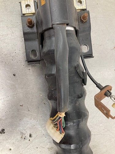 steering column May 21 2021 b.jpg