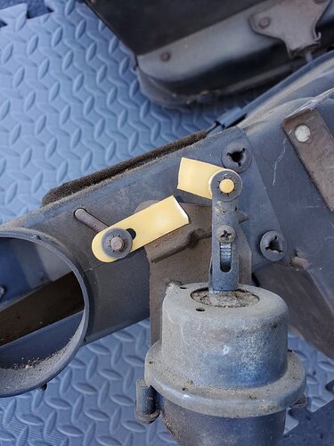 Broken Duct Linkage Arm s.jpg