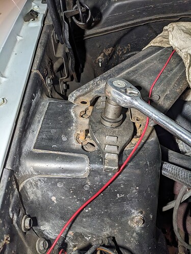 spring compressor upper