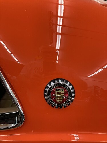 finley XR7 emblem c