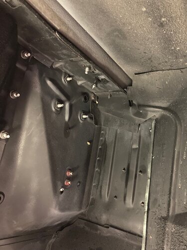 wheel well front dec 22 2021 c.jpg