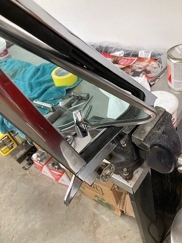 vent window assy may 6 2021 h.jpg