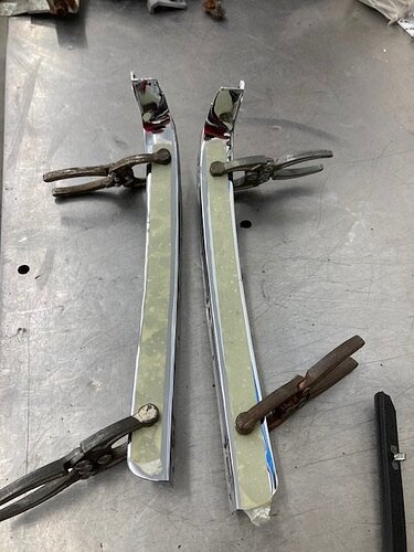 rear quarter window trim a.jpg