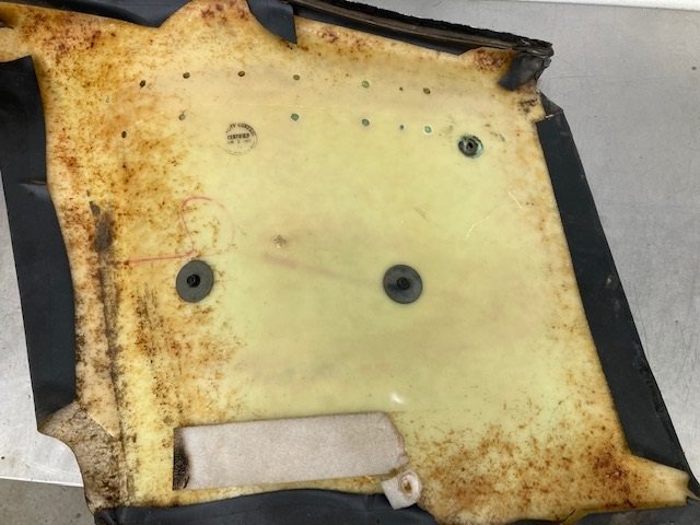 rear side panel may 19 2021 c.jpg