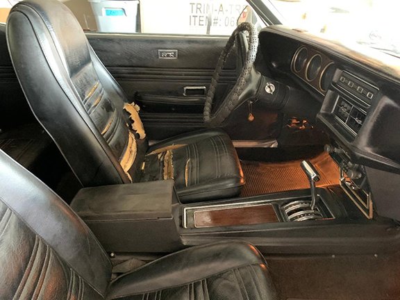 front_seats.jpg