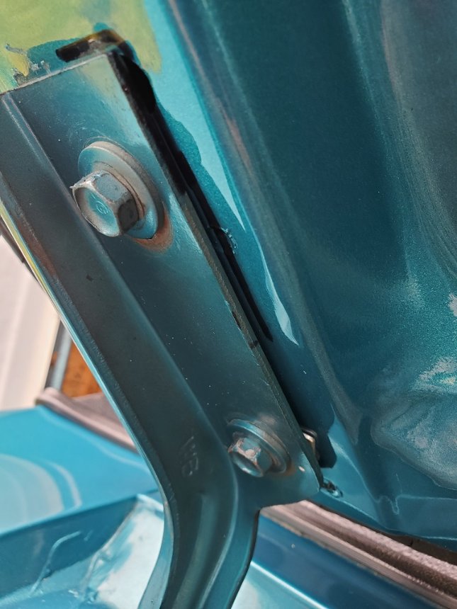 Trunk Seal Removal - Classic Cougar Maintenance Restoration and Repair -  Classic Cougar Community Forum