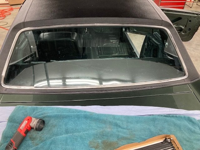 rear window trim sept 14 2021 b.jpg